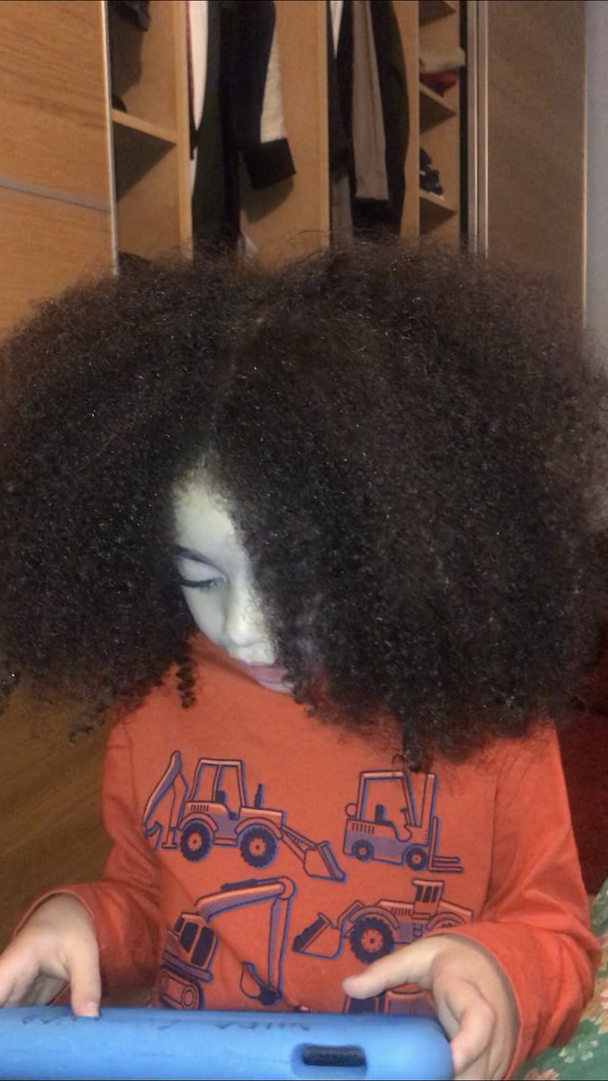 nilesMpho's tweet photo. My new hair do. Used home made aloe Vera conditioner and oil. Any suggestions of any good hair products are welcome. Thank you https://t.co/yLWstNbzoC