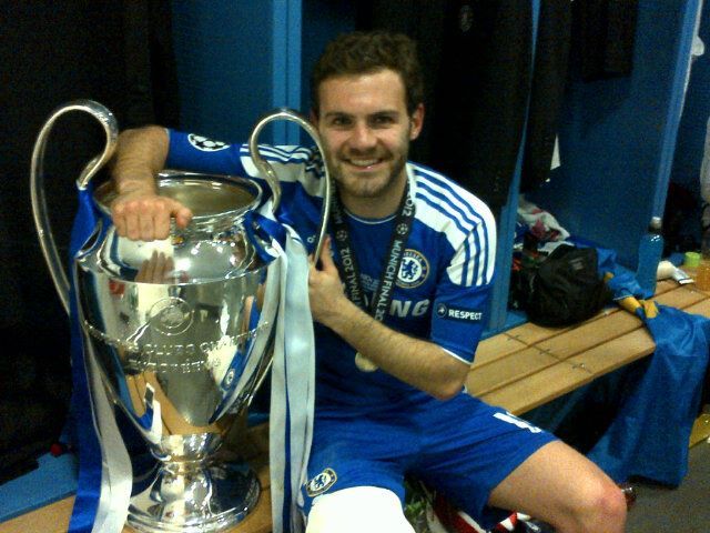 Random pictures I have of  @juanmata8 a thread