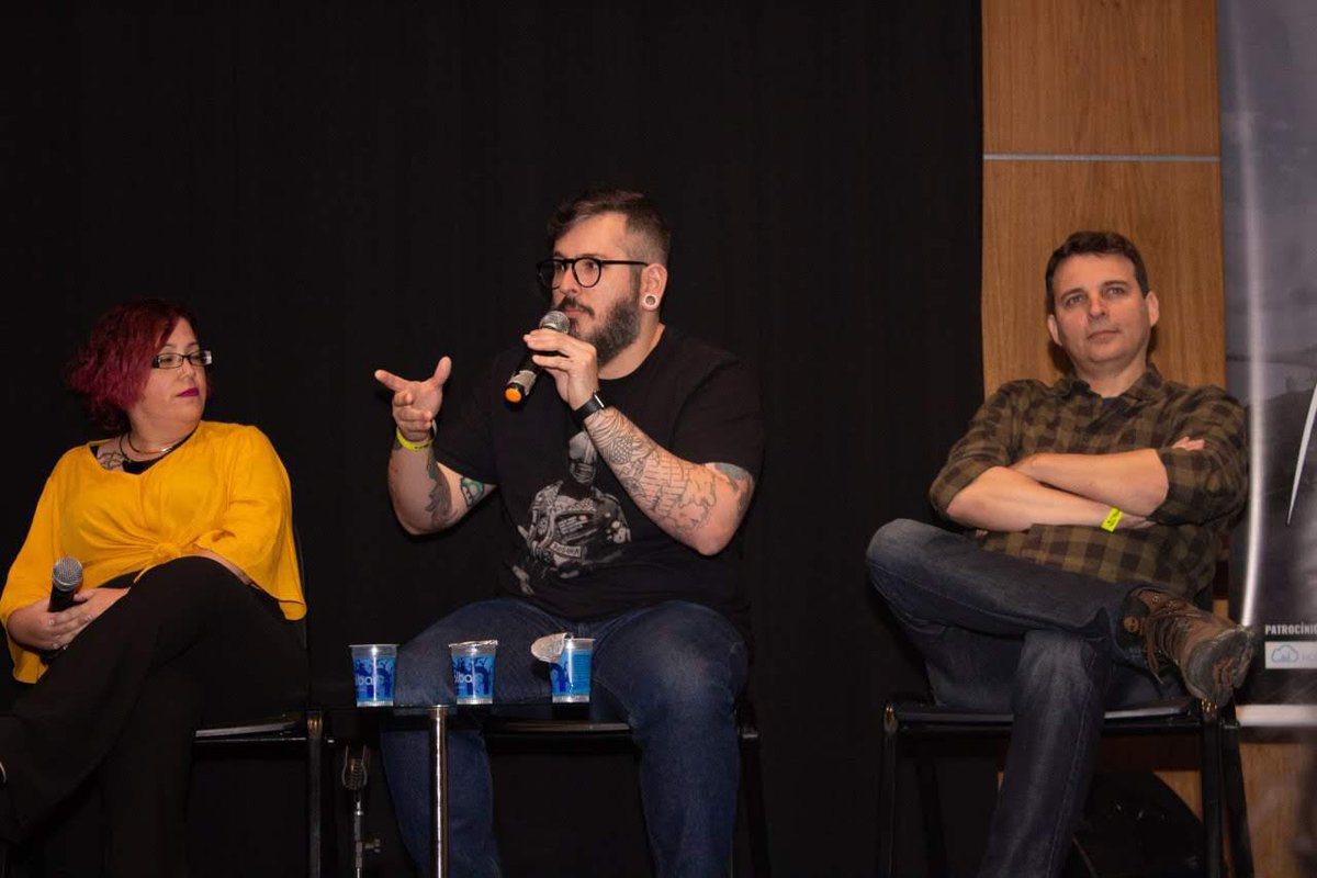 Marlos_bm's tweet photo. O painel recebeu algumas críticas mas no fim está aí! 

Graças a todos que cavaram e garimparam esse solo temos mais uma grande iniciativa de popularização do podcast com matéria de mais de 10 min em horário nobre!

Parabéns a todos de mente aberta em prol do podcast!
+ https://t.co/cFRh4B8Ag1