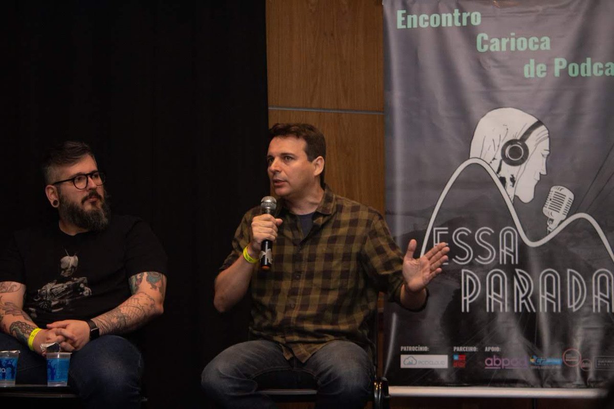 O painel recebeu algumas críticas mas no fim está aí! 

Graças a todos que cavaram e garimparam esse solo temos mais uma grande iniciativa de popularização do podcast com matéria de mais de 10 min em horário nobre!

Parabéns a todos de mente aberta em prol do podcast!
+