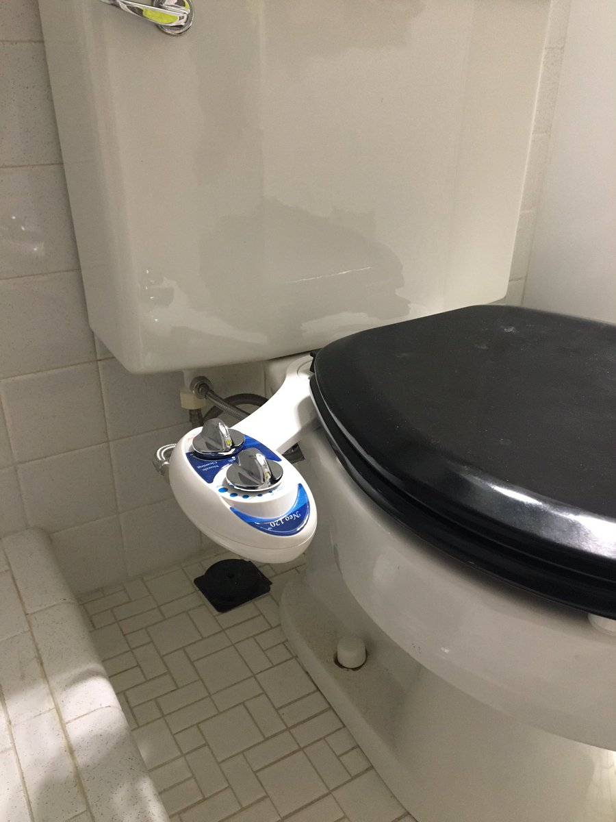 GregLickteig's tweet photo. I have ascended. #CleanCheeks https://t.co/JhSJsajfyc