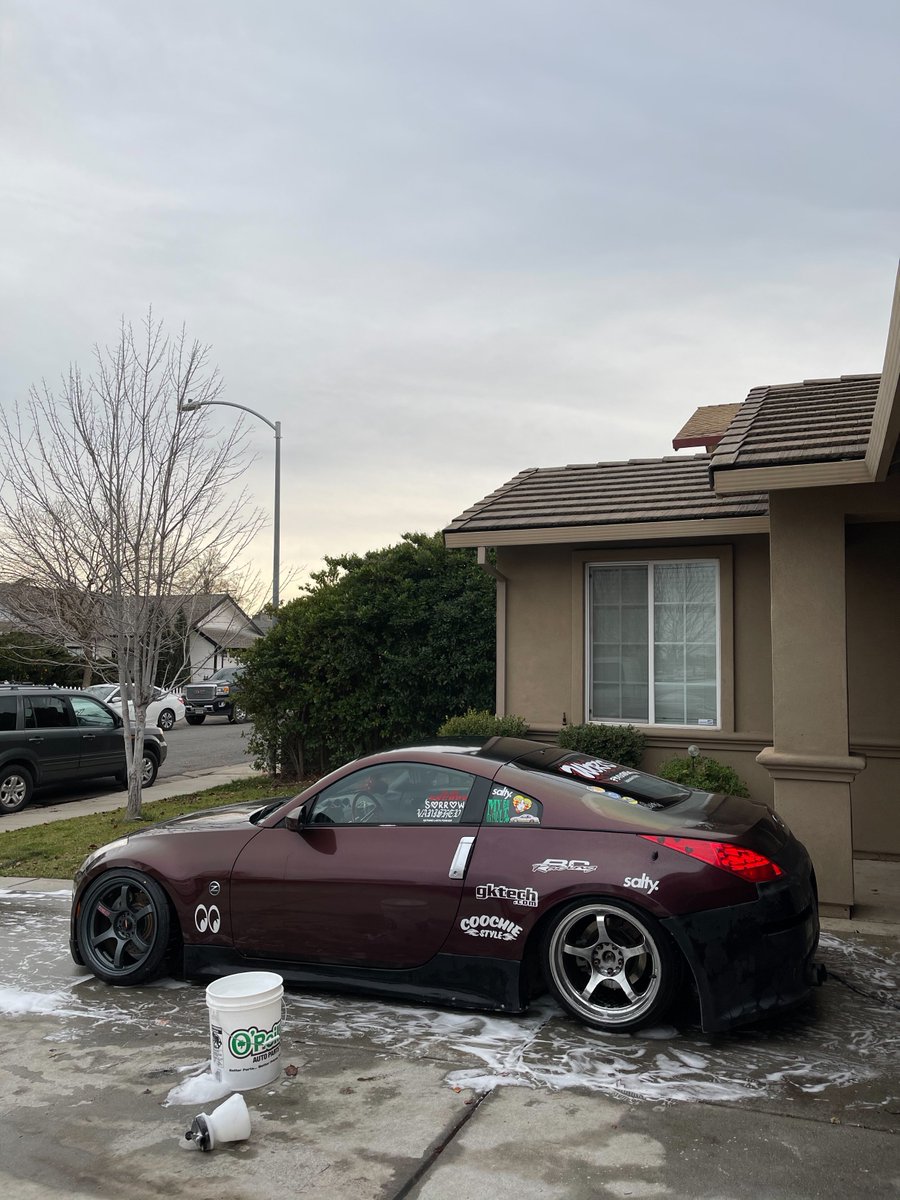 Junecal3's tweet photo. Pay tribute to everyone who plays with the car.
#z33 #350z #fairladyz #nissan #nismo #vq#vq35 #vqfamily
#zociety
#pr0ud #pr0ud_crew #proudcrew
#stance
#jdm #usdm
#frontlinewheels #flm03
#meganracing #meganracingjapan
#vorshlagdesign
#chargespeedjapan
#universalairjapan https://t.co/UD6AkrtOoj