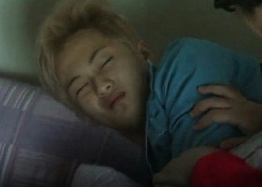 นาฬิกาปลุก3รอบแล้วจะตื่นไม่ตื่น!!!!!