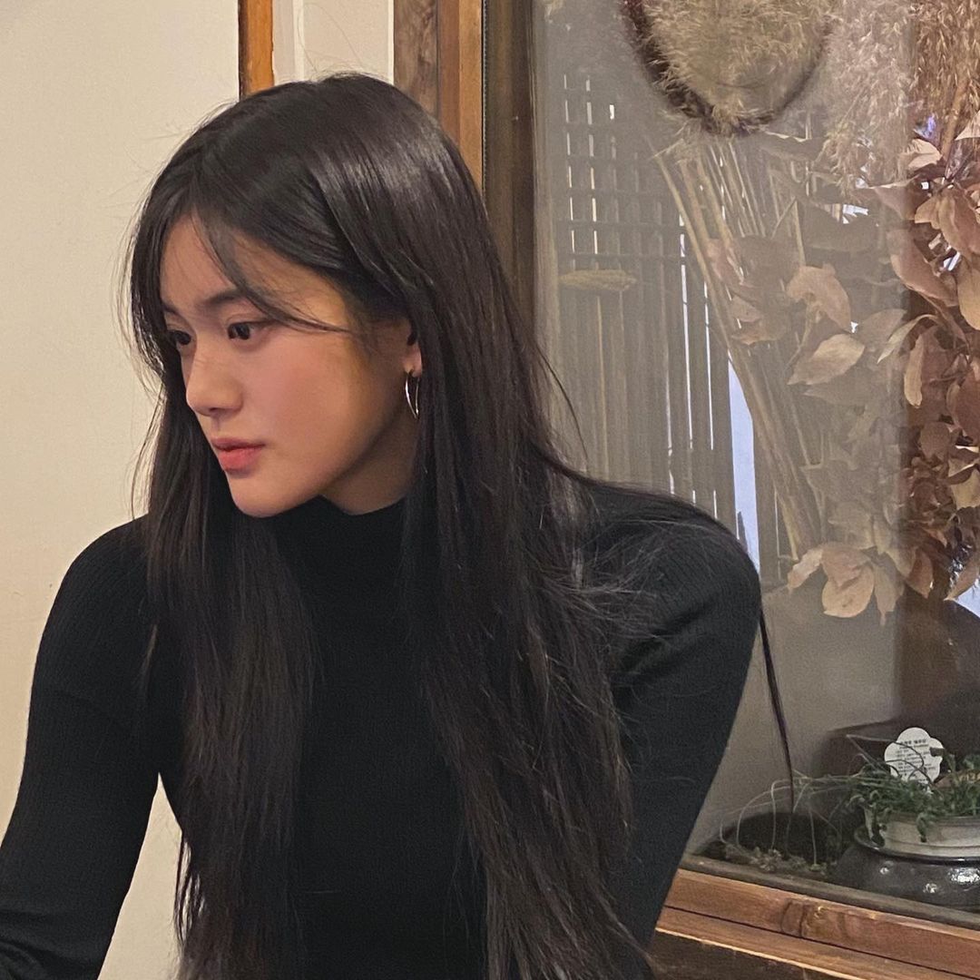 Haayoungi's tweet photo. Shoulder 150 degree is possible everyone, that was said by Kim Genius Minseo. https://t.co/hAyOyZCLBc