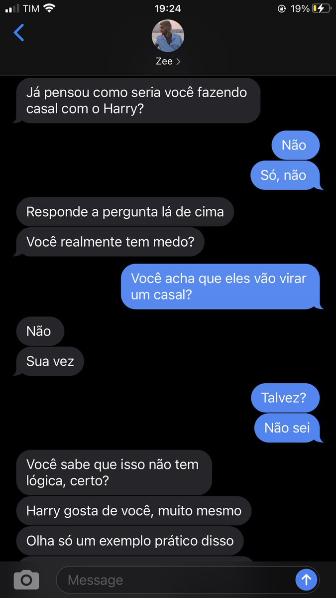 lia. tweet media