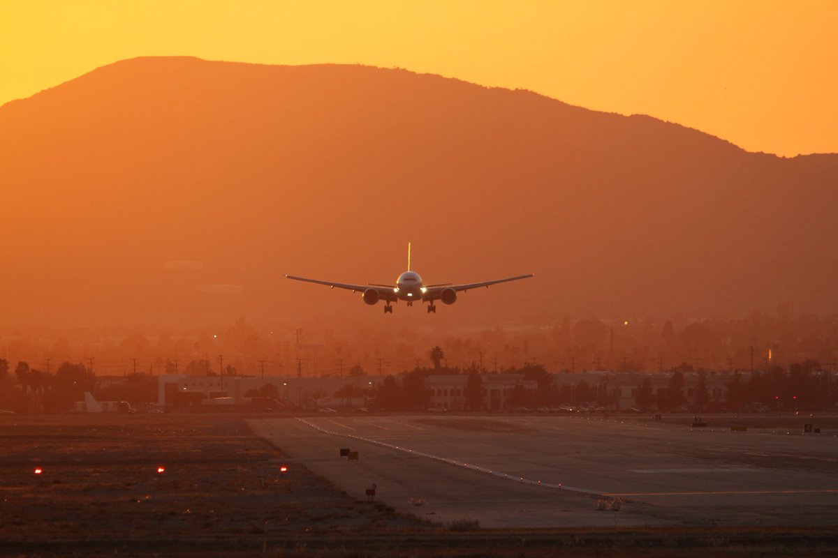 1/3777 N557CC freighter conversion landing on  #SBDairport runway 06 earlier this evening against a setting sun after doing a flight test.No crop, no color corrections #aviation  #AvGeek