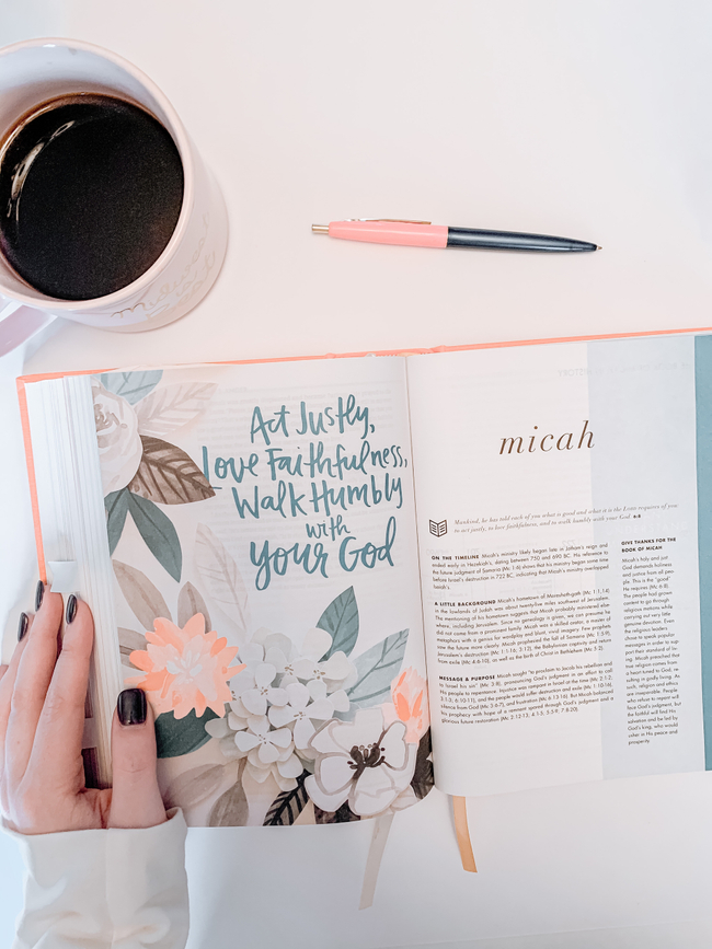 hislaughing's tweet photo. Anyone else ever realize they're living in a state of passivity instead of passion? Over on the blog we're talking about how we can reignite our passion for Jesus when we've felt stuck in a rut. Check it out!

https://t.co/fKFiuR4mBp https://t.co/UI8mF5CnsR