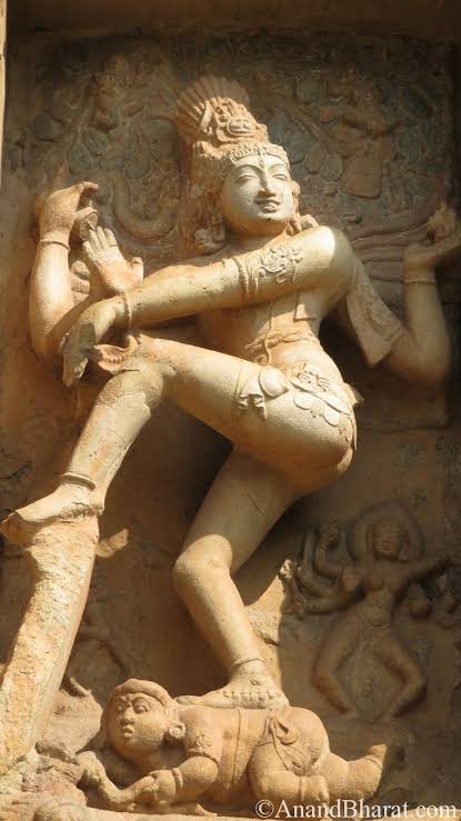 Shiva stepped on its back, vanquished it and performed Ananda Tandava in his true form. Vyaghrapada was finally able to see the divine Ananda Tandava and attained Moksha. Thillai Nataraja Mandir depicts Vyaghrapada with tiger legs carrying a stick with hook and flower basket.