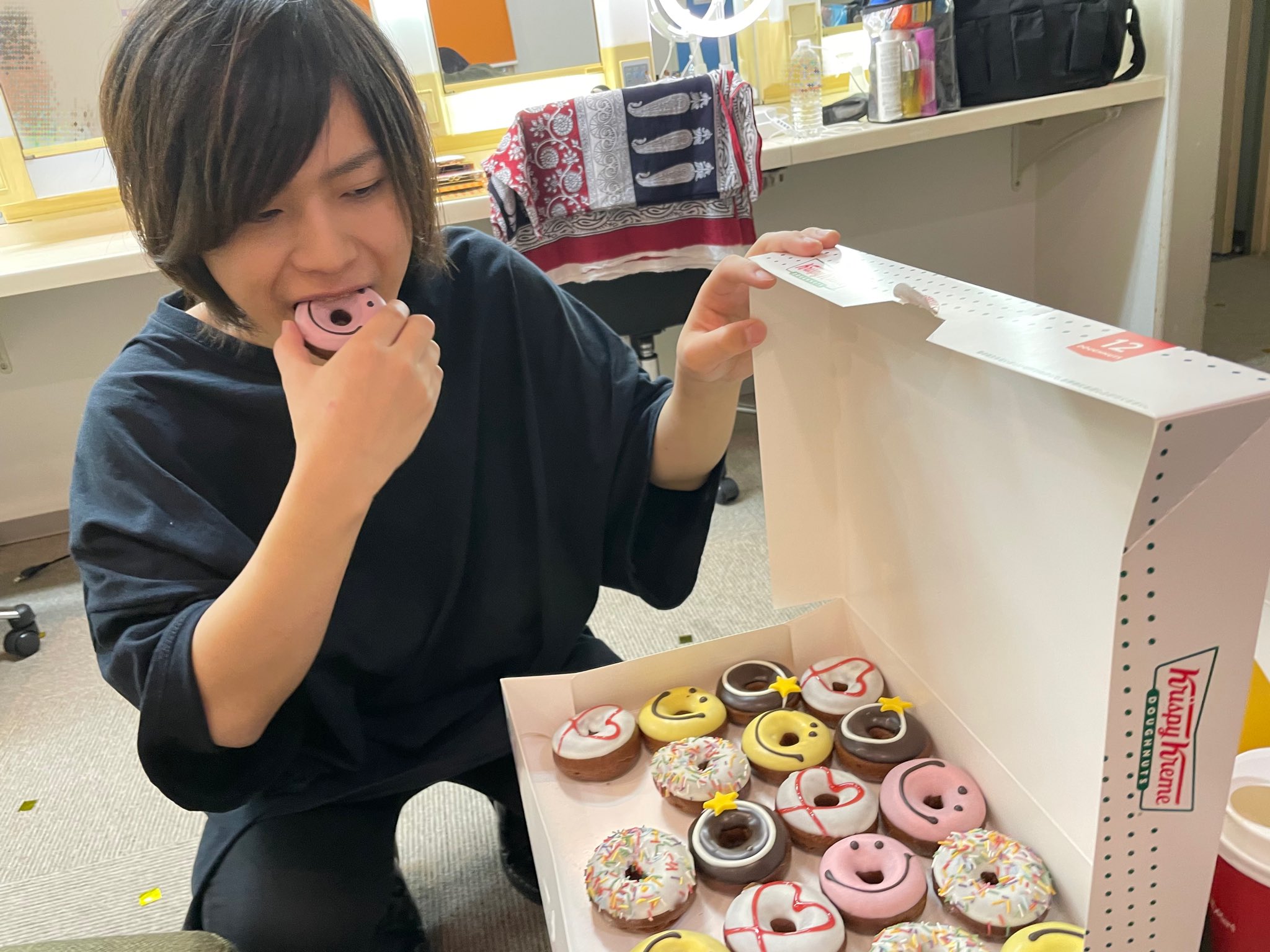 ありぼぼ ヤバイtシャツ屋さん ドーナツ食べた感想が かわいい やった 女子高生かよ ありぼぼ ヤバイtシャツ屋さん ドーナツ食べた感想が かわいい やった 女子高生かよ