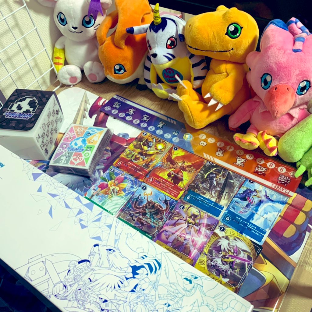 G2G2_G2G2's tweet image. 土曜の交流会はコレでいきます🔥
とりあえずプレマ収まってよかった😅
スリーブは勿体無くて未開封。。

#evolutionbox
#デジカ