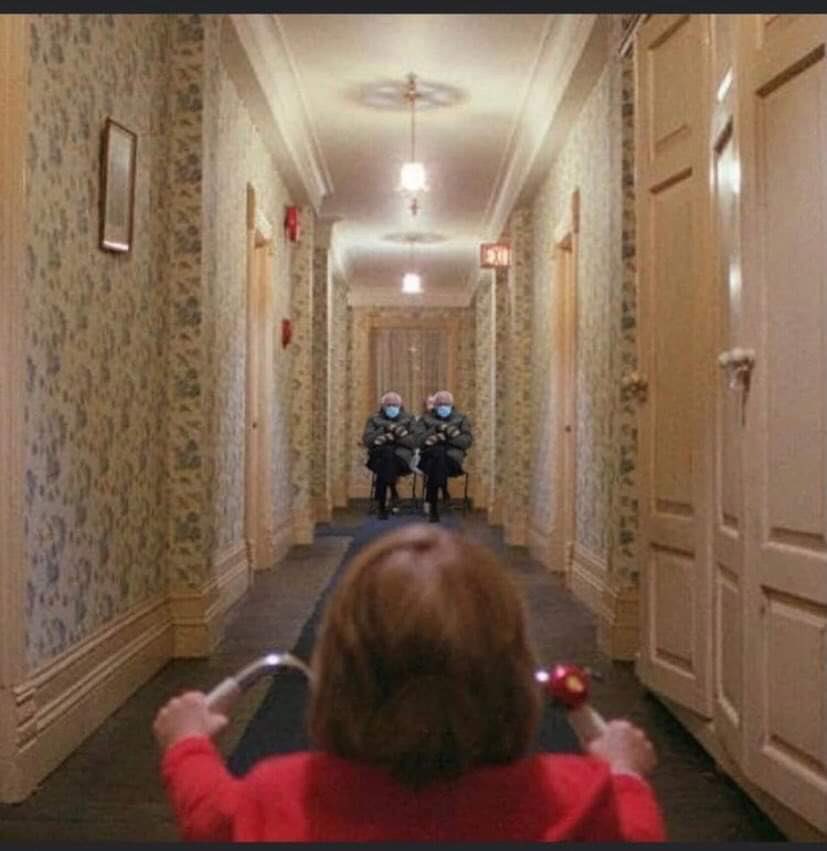 RisaNikiOz's tweet photo. I’m dying laughing on this one 🤣🤣🤣🤣🤣🤣🤣🤣🤣🤣🤣🤣
#Bernie #meme https://t.co/fSYtfXfq86