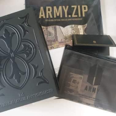 BetterOneTints's tweet photo. ARMY ZIP TINGI(  ETA MARCH-APRIL)
👉PHOTO CARDS 200 each
☑️POUCH 250
☑️JK
☑️JIN
☑️JIMIN
☑️RM
☑️V
☑️JHOPE
☑️SUGA

COMMENT mine + bias https://t.co/nxSYlXHpXM