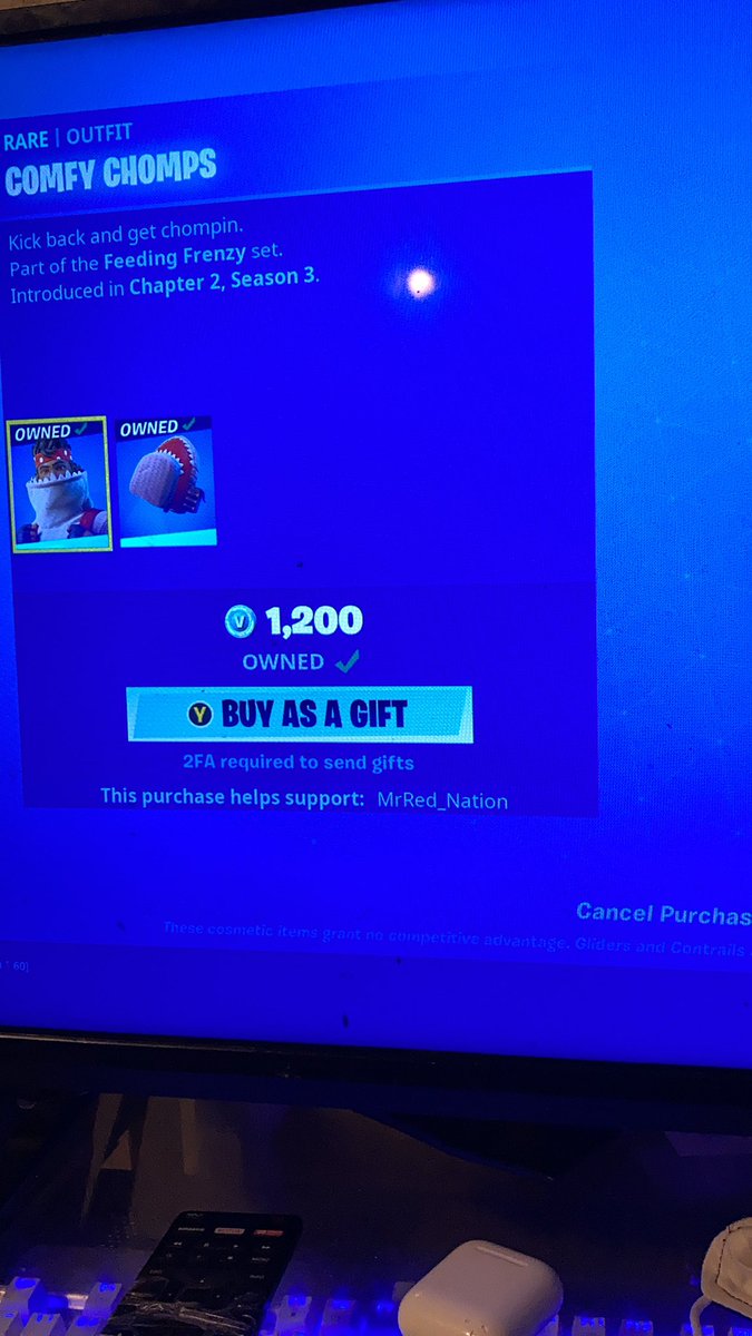 Dom2cold11's tweet photo. Bought this with code MrRed_Nation @RedNationSTL #redlegit much love man keep your good work up https://t.co/qcKEC7LTzm