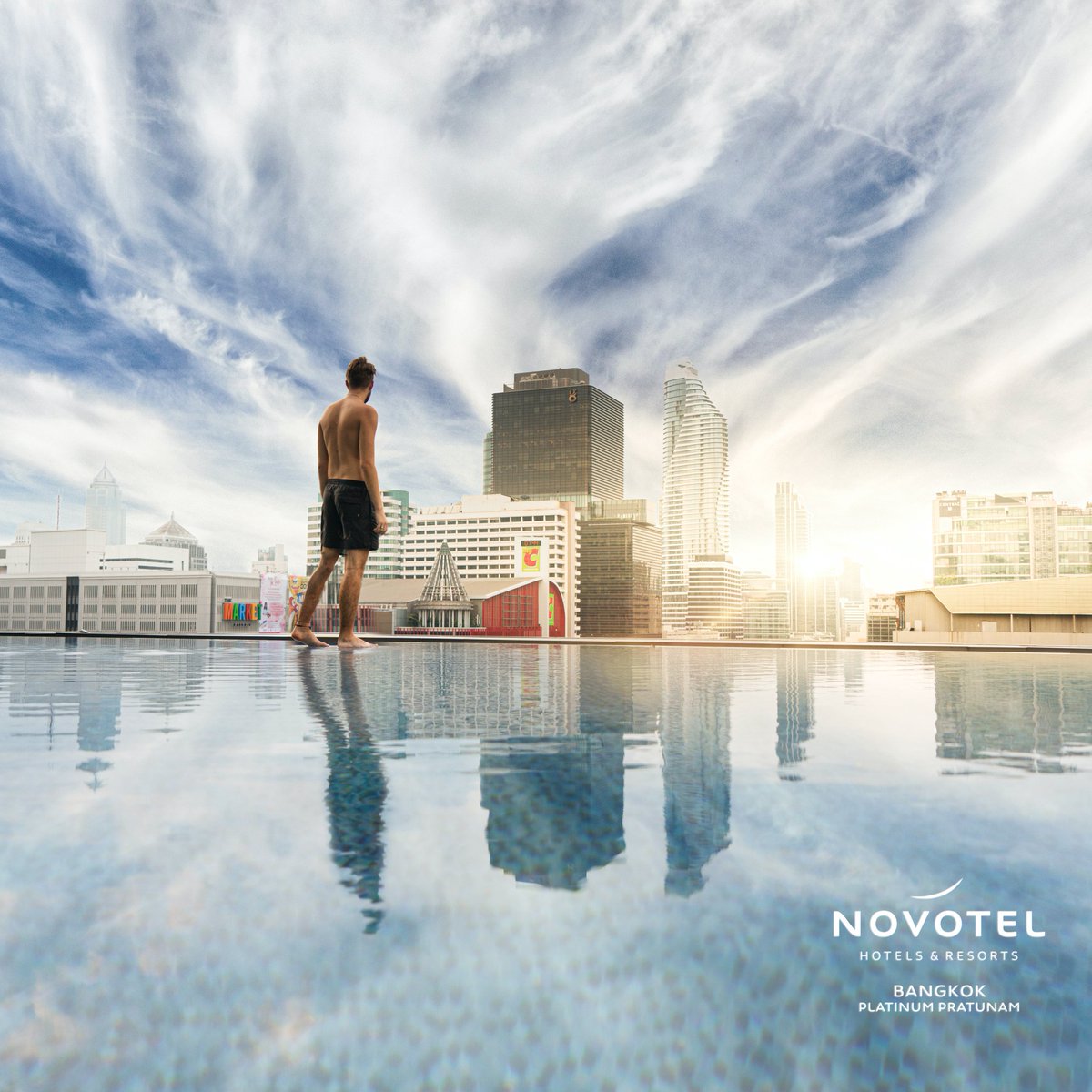 Nestled in the bustling city of Bangkok, escape to our urban sanctuary of lush nature and sunset.
Discover more bit.ly/3c2jmRB
