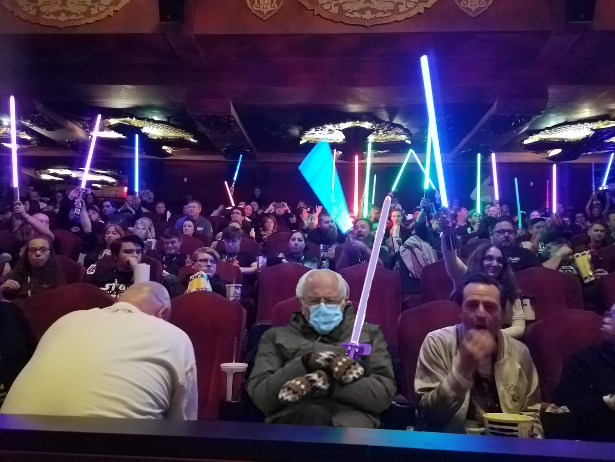 button__lady's tweet image. 