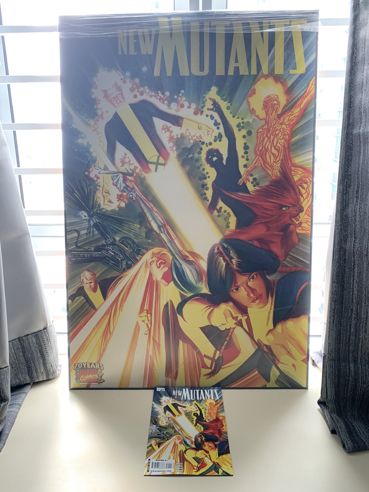 Happy Bday Alex Ross! 
This will always be my fav cover from ya 