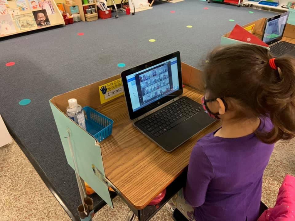 ITRTtinytech's tweet image. Today our kindergarteners practiced using Zoom in the classroom. They were so excited to raise their hands digitally and “pin” their teacher’s screen to see her book! @HanoverSchools