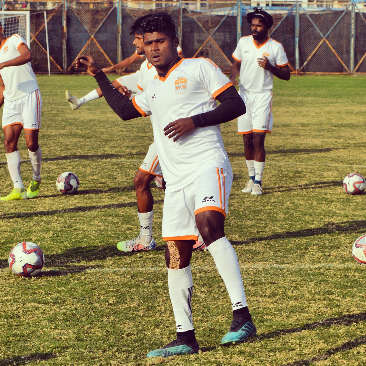 ChennaiCityFC's tweet photo. Uma Shankar is one of the New #Singams in this year's squad.
Hailing from Chennai he will try to make sure he grabs this opportunity with both hands.

#CCFC #ChennaiCityisBack #HeroILeague2021 https://t.co/zcEbF342bv