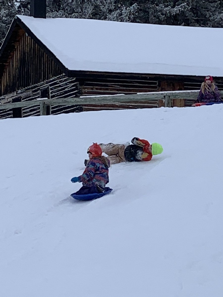 hgorrellclass's tweet photo. Love teaching in a small town rural community. So many fun outdoor activities to do. #ruralliving #winterfun #slsgrade2 #PWSD https://t.co/BukHO2DT6u