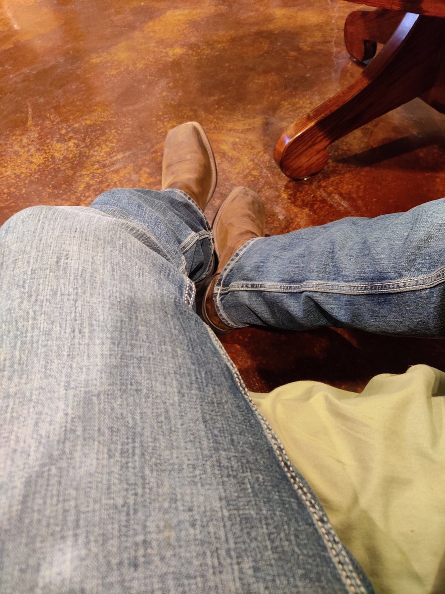 GayJason7's tweet image. It's Thursday...