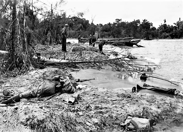 By Jan 1943 his battalion was part of “Warren Force” heading north along the Papuan coast towards almost 10,000 Japanese troops dug in securely at the Buna-Sanananda Beachhead area.The American advance become stalled, along a narrow stretch of beach between sea and fetid swamps.