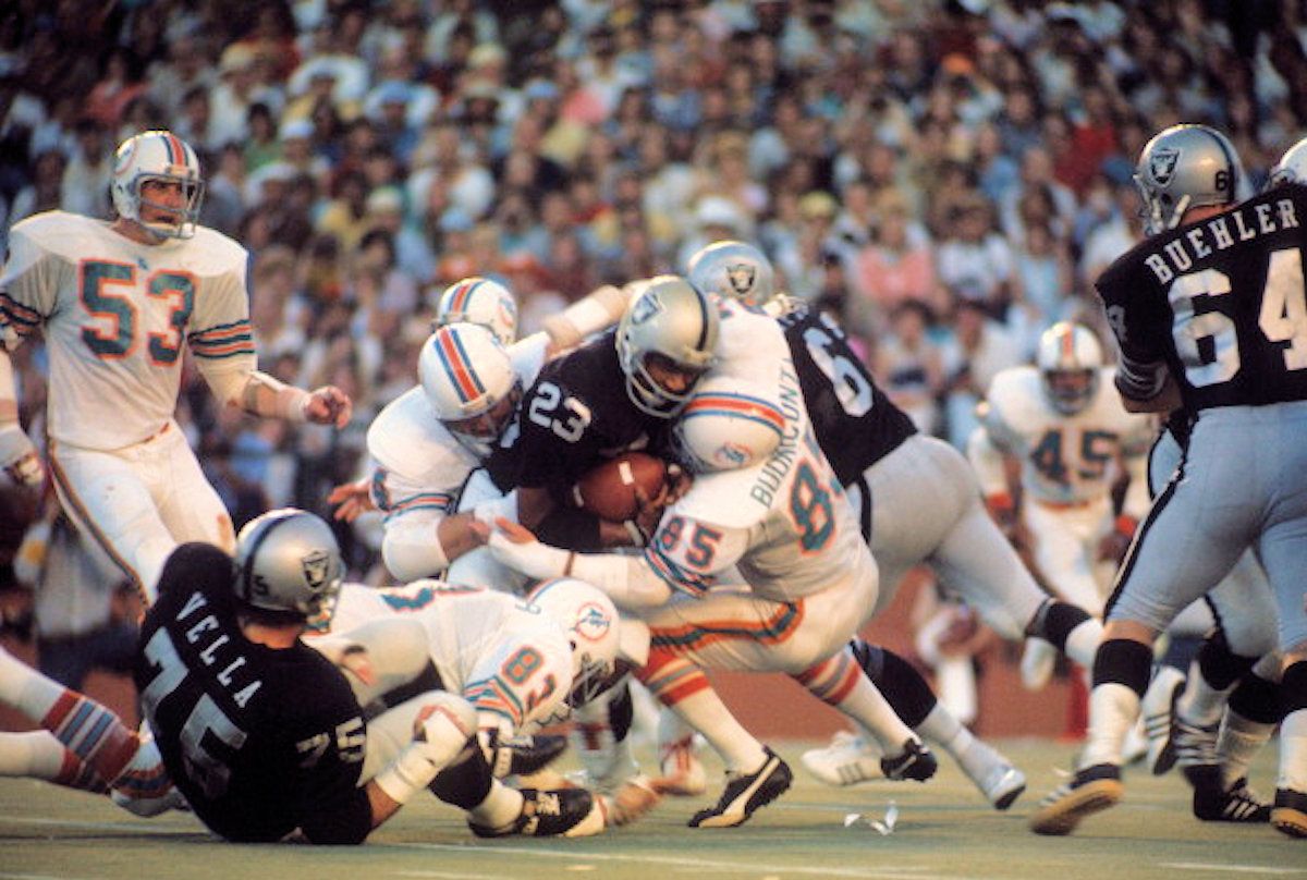 1973Dolphins 27, Raiders 10