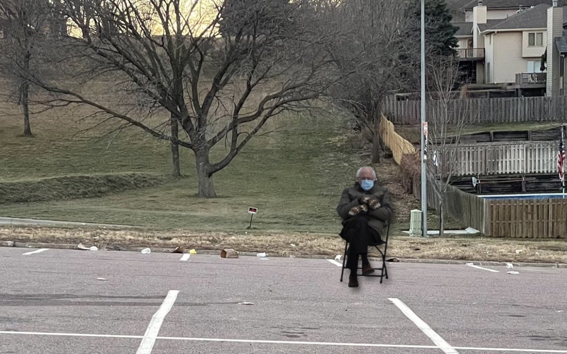 EHSenvrclub's tweet photo. He said he’s not moving until you pick up your trash. https://t.co/BYCH1fxOpG