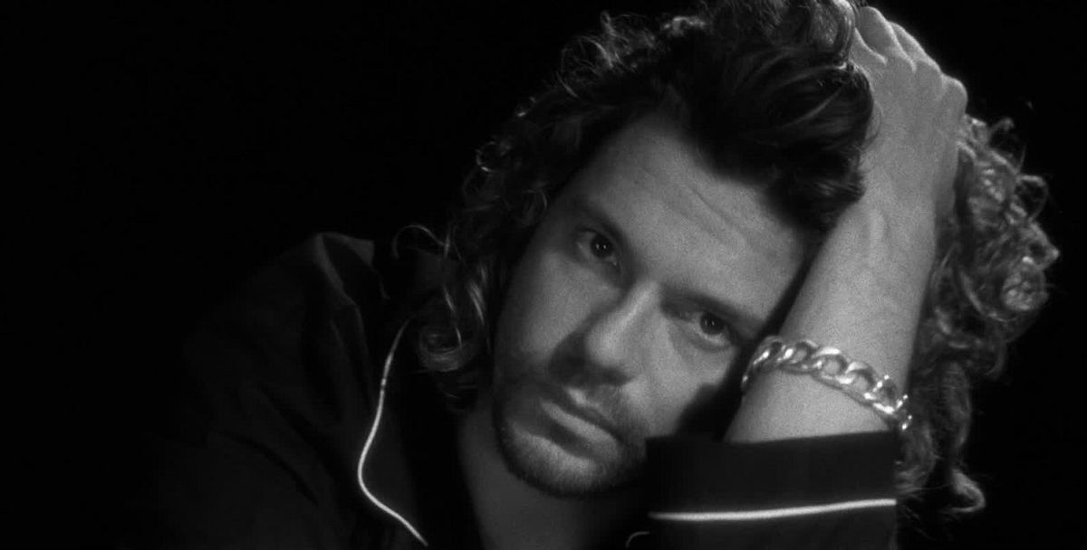 crockpics's tweet photo. Michael Hutchence of INXS was born this day in 1960 in Crows Nest, Australia. https://t.co/3iMCAAWs0m