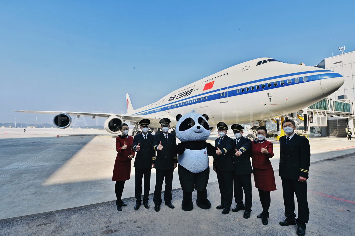 Meanwhile, @airchina &  @CEAirglobal are shaking things up a bit.