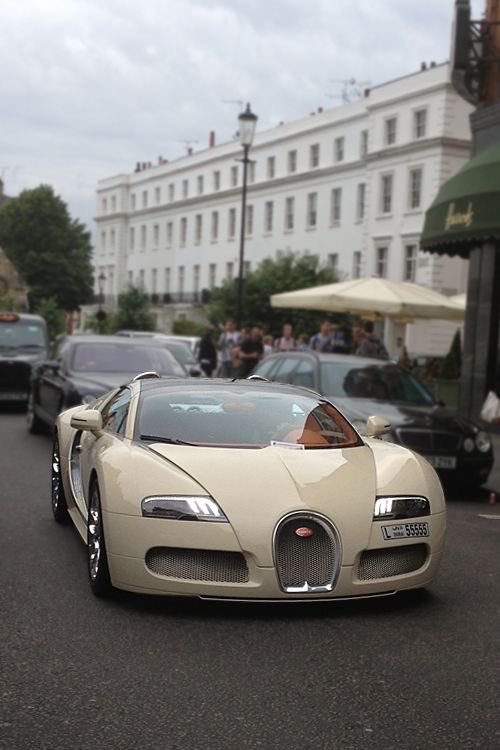 Crawford Collins as luxury cars: a thread 