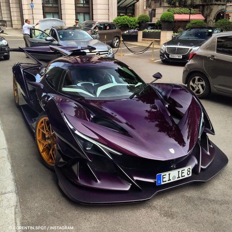 Crawford Collins as luxury cars: a thread 