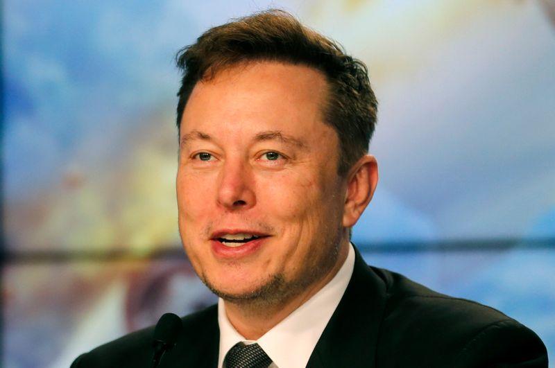 Reuters's tweet photo. Elon Musk to offer $100 million prize for 'best' carbon capture tech https://t.co/4UmHH2XKif https://t.co/bUckIiPExI