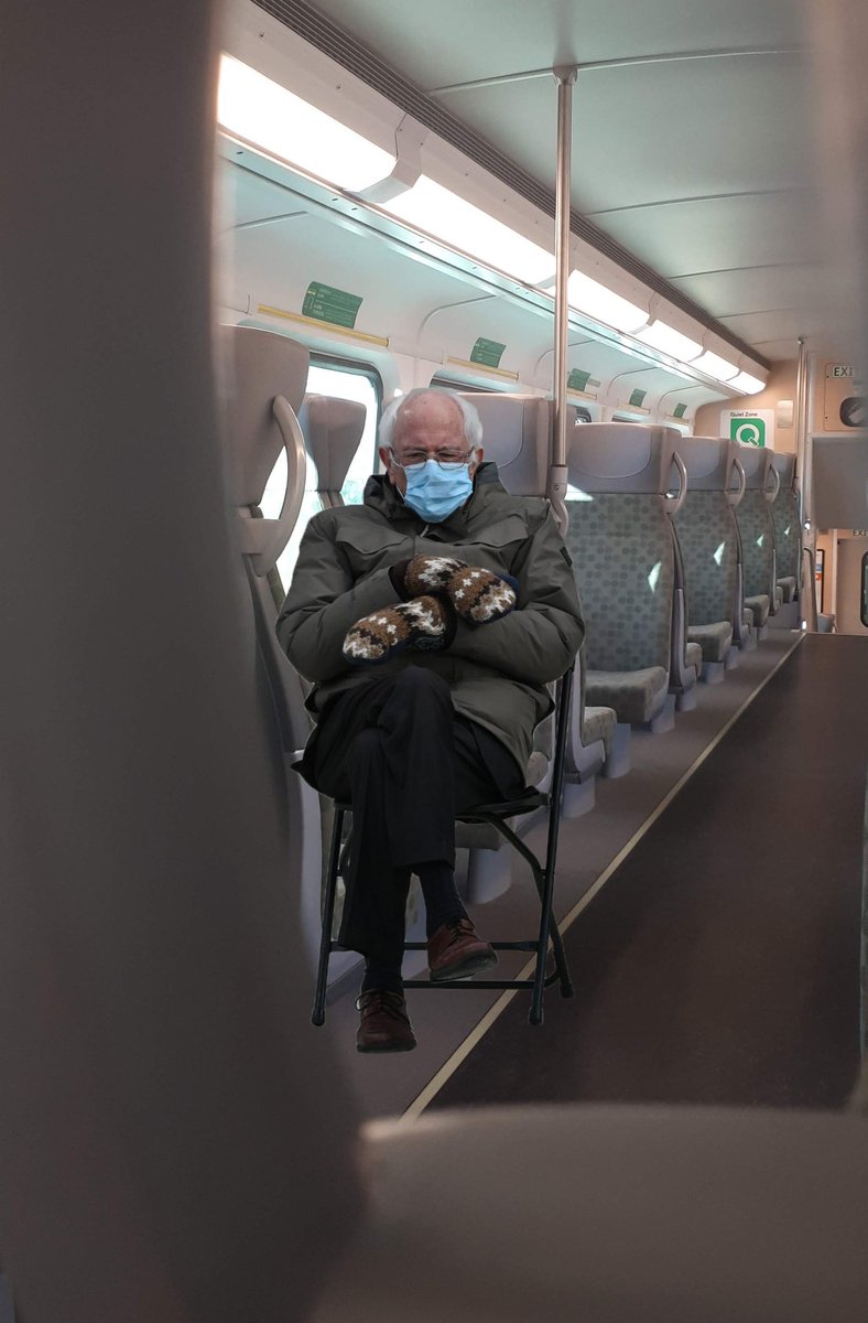 Nothing to see here! Mask on, valid fare, all good. 😉

#BernieSanders #WearAMask 

#gotransit #metrolinx