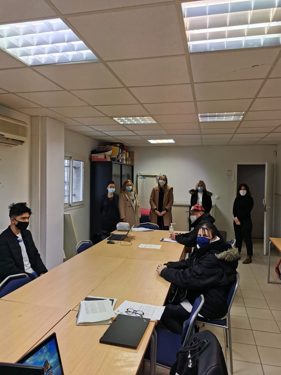 emalebatt's tweet photo. #TousMobilises recrutement à La ressourcerie #iae, bravo à l équipe IAE de Pole emploi Aubagne. @cnied13 https://t.co/Rragb71UAH