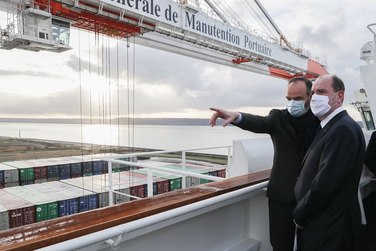 JeanCASTEX's tweet photo. « Une mer calme n’a jamais fait un bon marin » : si j’en crois l’adage des gens d��à bord, je retrouve aujourd’hui un grand capitaine au Havre. https://t.co/0O8aW2G1FZ