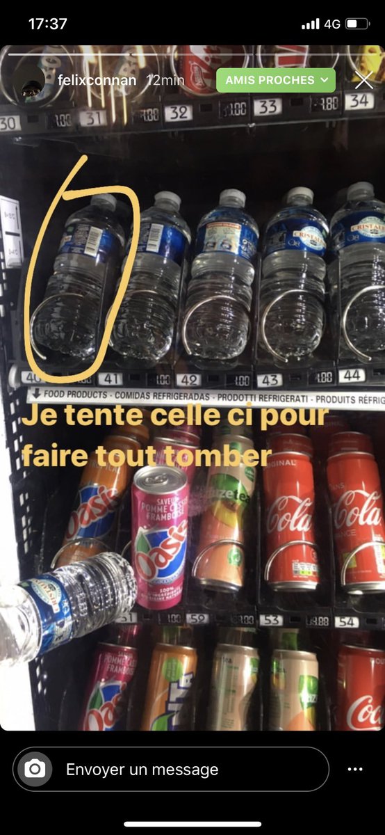 IDIOTS DU VILLAGE tweet media