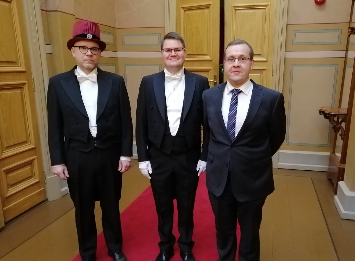 Jännitys Vaasan hovioikeudessa tiivistyy. Jurkka Jämsä väittelee kirjalla Oikeudelliset todistelunrajoitteet rikosasiassa.