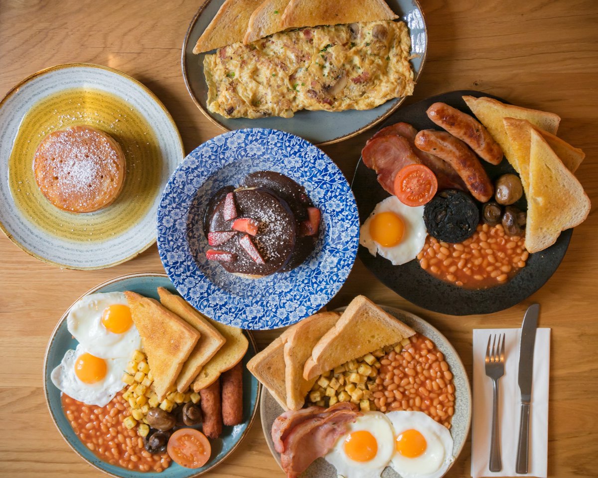 Smithdown's <a href="/TavernCo/">Tavern Co</a> is back open for the weekend for collection and delivery, including breakfast this morning!

🍳 &gt;theguideliverpool.com/directory/tave…