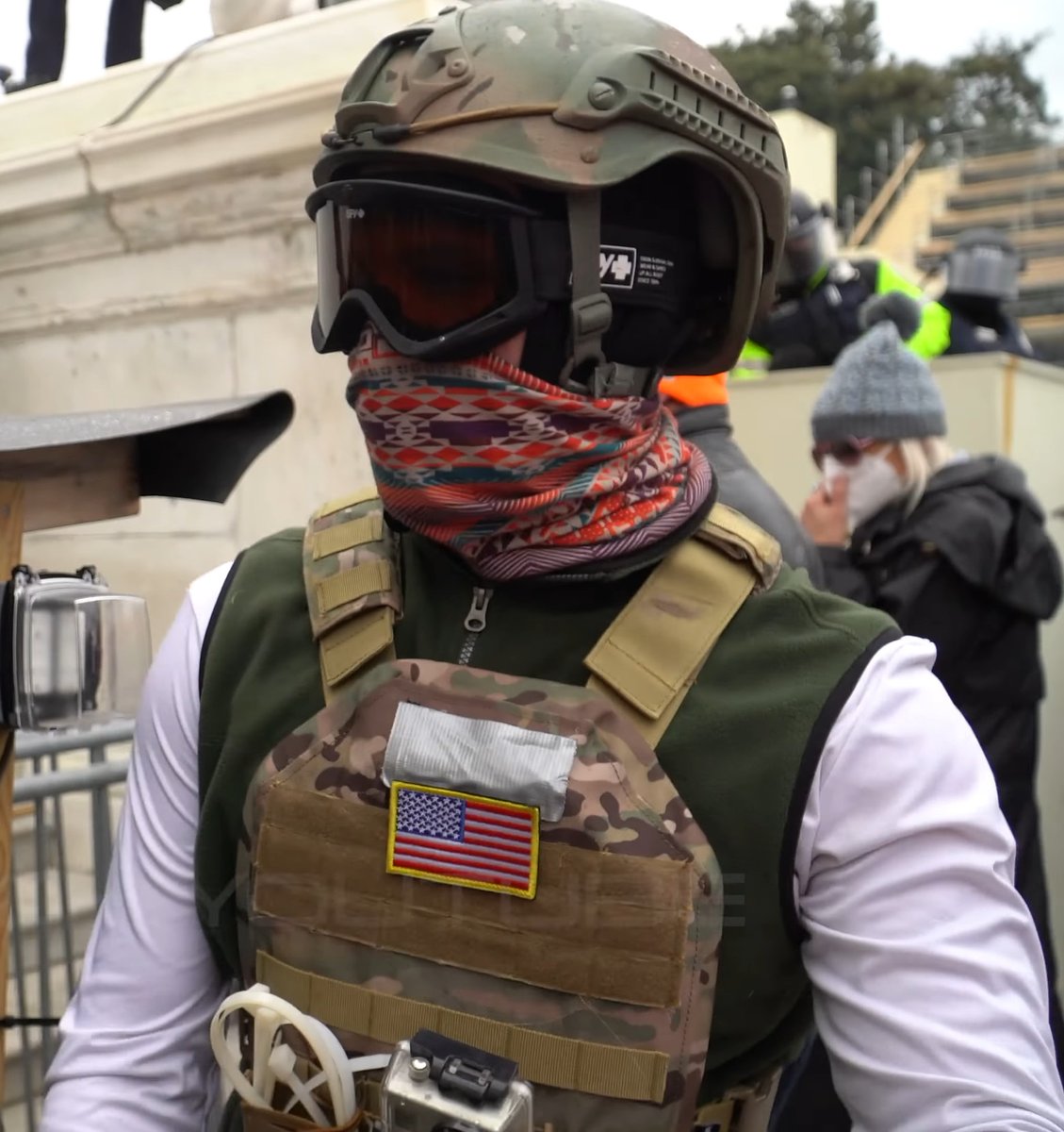 King_Calle tweet media