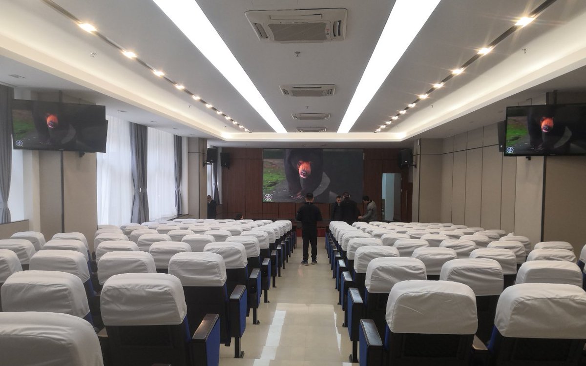 GONSIN2003's tweet photo. How does GONSIN product improve technological level in the universities?
How to enhance communication in the class between teachers and students?
Learn more to the article:
https://t.co/ZwaUtDvCKi
#educationalmodernization #education #educationequipment #university #college https://t.co/LkboGqTff4