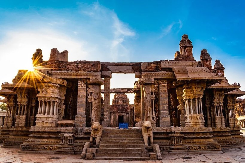 Let's see, why Hampi can be your dream place-1. Vitthal Temple - Also known as Sri Vijaya Vitthala Temple. It is dedicated to Lord Vitthal, an incarnation of Lord Vishnu. An idol of Vitthal-Vishnu is crowned in the temple. @prahladspatel