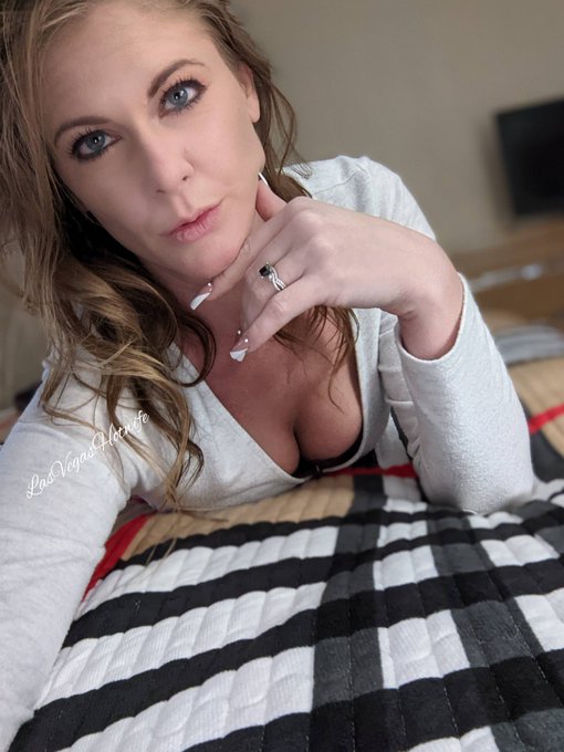 Adjusting To Eastern Time Zone... I Need A BBC To Help Get On Track..... Who's In Orlando? 💋Wifey💋 https://t<a href="/tag/hungry"class="tags"><span>#hungry</span></a><a href="/tag/relax"class="tags"><span>#relax</span></a><a href="/tag/wet"class="tags"><span>#wet</span></a><a href="/tag/cock"class="tags"><span>#cock</span></a><a href="/tag/addiction"class="tags"><span>#addiction</span></a><a href="/tag/bosslady"class="tags"><span>#bosslady</span></a>