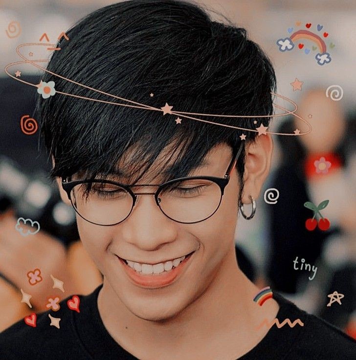 Ini kumpulan foto yang menurut gua singto gemes.Special tag  @_Neavy