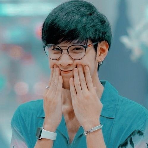 Ini kumpulan foto yang menurut gua singto gemes.Special tag  @_Neavy