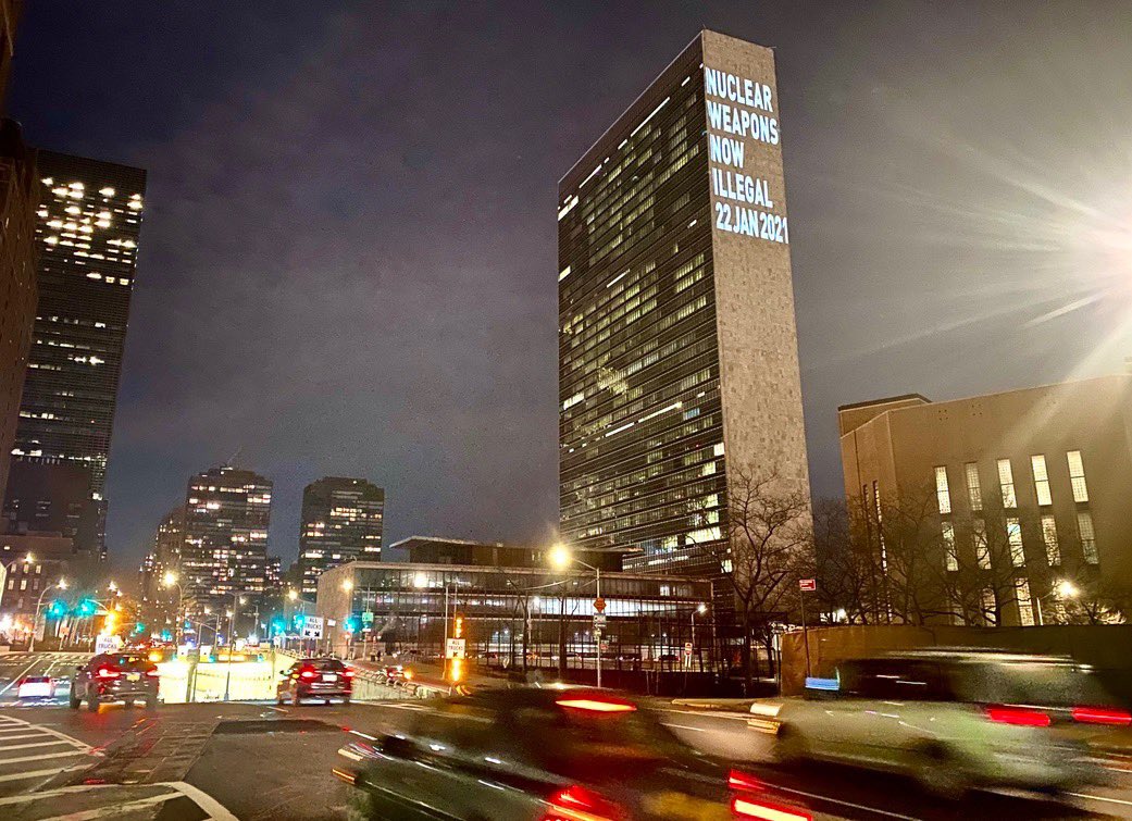 GOOD MORNING WORLD! 

Today, nuclear weapons are banned. There’s no going back from this point, the #nuclearban will only grow stronger from now on. 

The ban is the future.