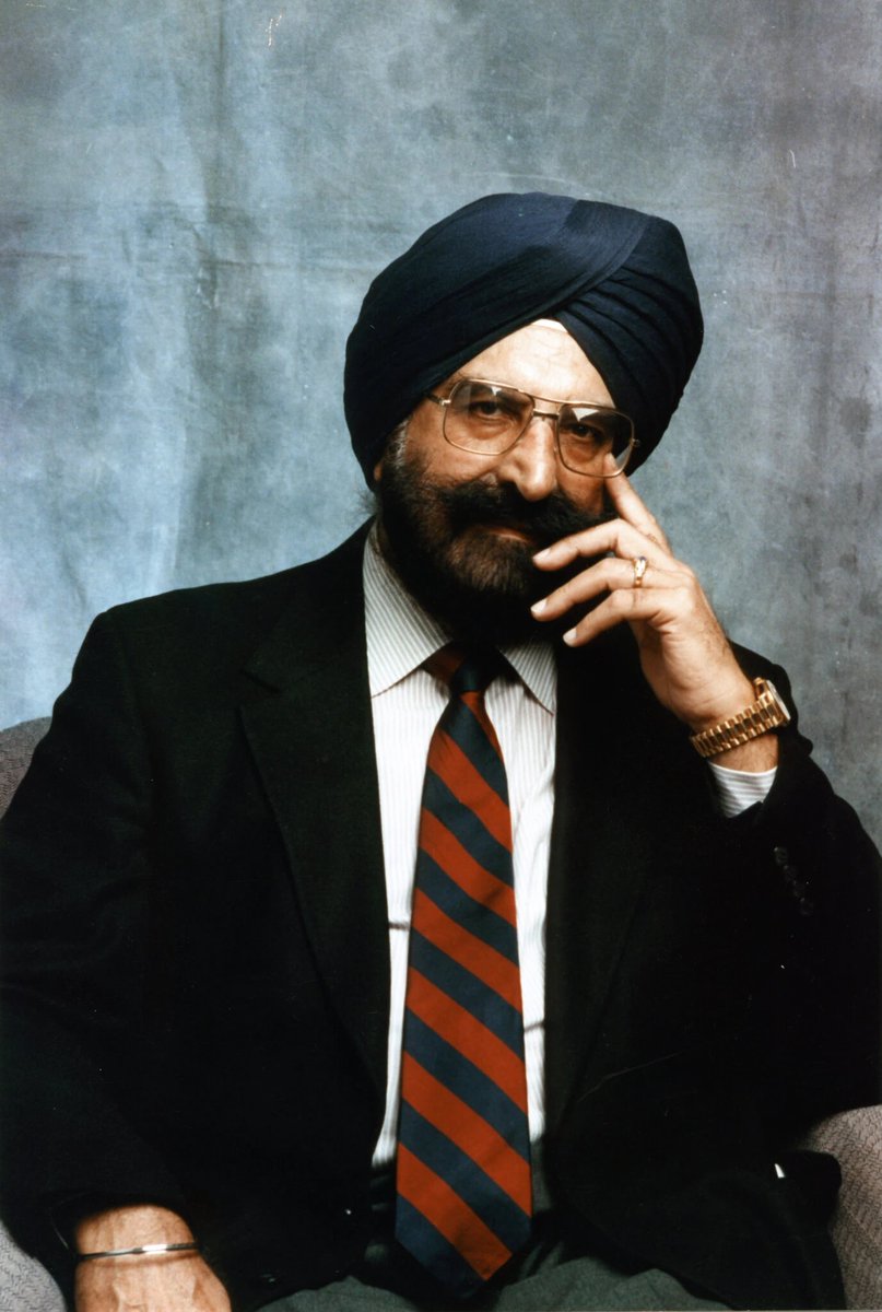 Dr. Kapany was a Sikh and proud of his heritage. He amassed one of the world’s largest collections of Sikh art and sponsored rooms to feature it in museums around the country and endowed chairs in schools for Sikh studies.