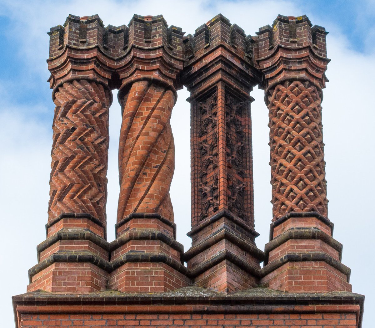 In reducing atmosphere, where oxygen is restricted or eliminated from the kiln, purple or blue bricks result. Sometimes moulds were dusted with different coloured sands or metallic oxides to achieve specific colours; eg, chromium gives pink, copper green and manganese brown.8/