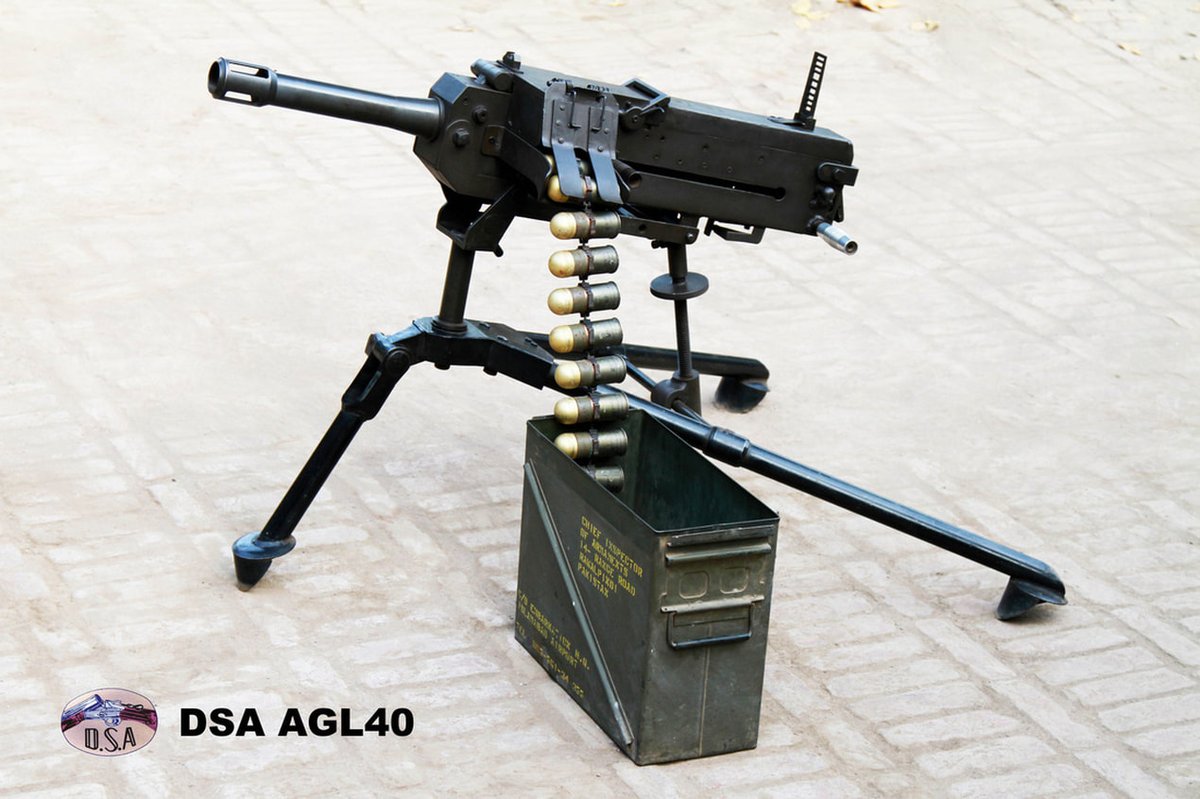 DSA AGL PAK40 is an indigenous design manufactured by  @DaudsonsArmoury for the Pakistan Armed Forces. The AGL40 has been successfully tested on various ammunition platforms and is currently undergoing trials.- It can fire 250-275 grenades per minute.