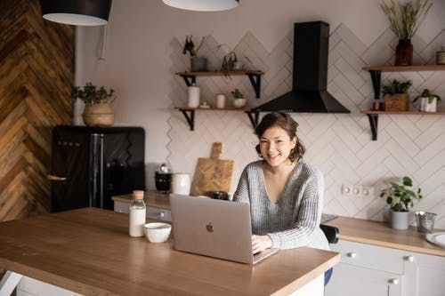 laurafays's tweet photo. Mid to Senior PHP Laravel Developer
Location: Fully remote long term
£31k - £42k 
🙏Please share if this role is not for you, it may help someone 🙏
UK APPLICATIONS ONLY
https://t.co/33n3WmHrly
#php #laravel #devjobs #github #Technation #technews #sharperecruitment #NEtechjobs https://t.co/KTxZhvGjT7