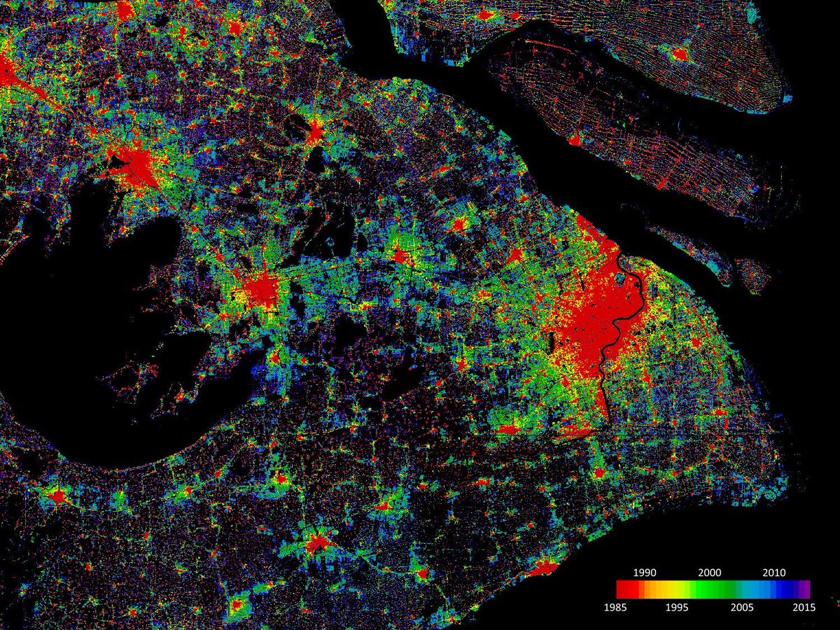 42AI_co's tweet photo. "'Five Ways #SatelliteData Can Help Prepare for the Unexpected" 👉 https://t.co/bfX48PdfCe

#SpaceData #AI #Corona #Covid19 https://t.co/cV5fK44FkE